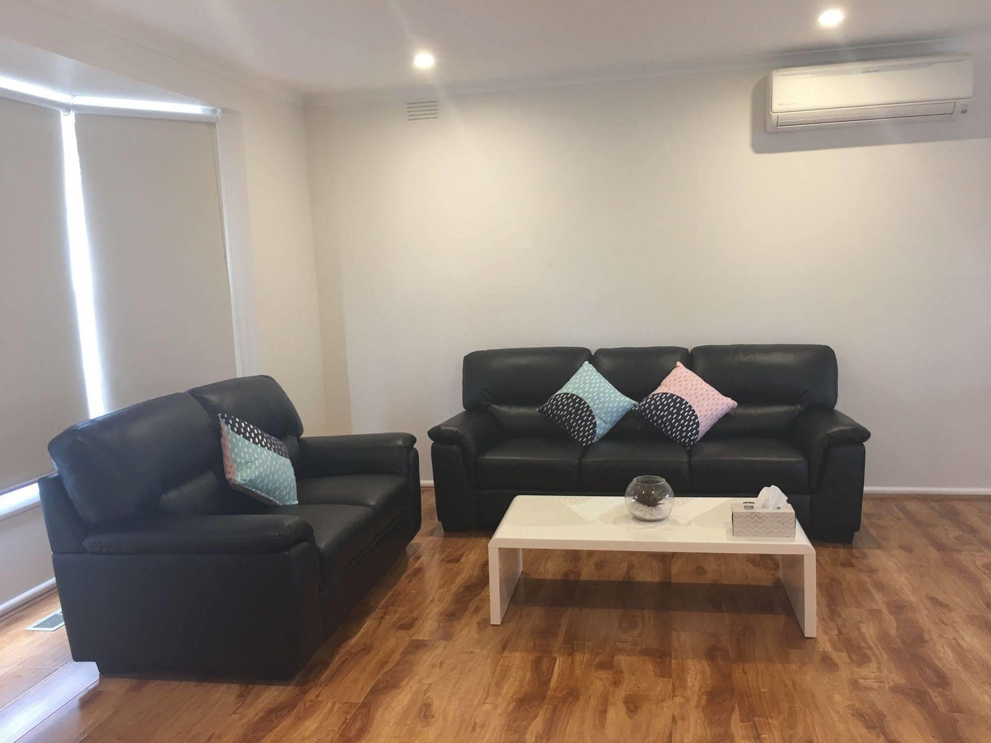 Ivy Units Glen Waverley Extérieur photo